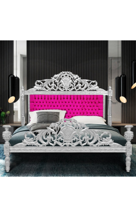 Baroková posteľ z čiernej sametovej tkaniny a strieborného dreva