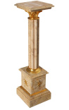 Colonna corinzia in marmo beige con bronzo dorato in stile Impero