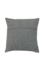 Square Cushion cowhide ja wool "seisomassa" 45 x 45