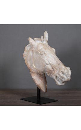 Scultura "Capo del cavallo di Selene" beige su supporto in metallo nero