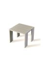 Table d'appoint "Nai Harn" de couleur taupe en aluminium